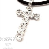 Kreuzanhänger mit Swarovski Elements